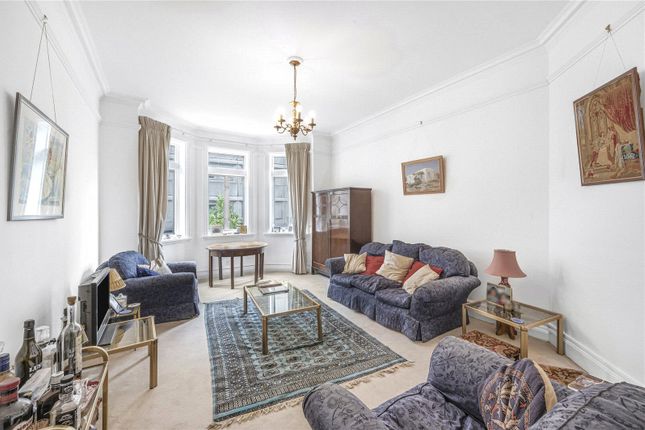 3 bed property, in Devonshire Mansions, £1,800,000