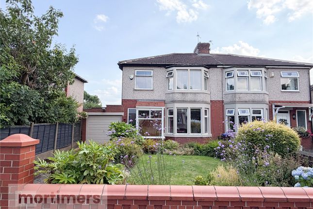 3 bed property, in Queens Road West, £180,000