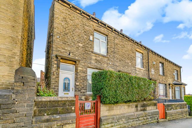 3 bed property, in St. Helena Road, £128,000