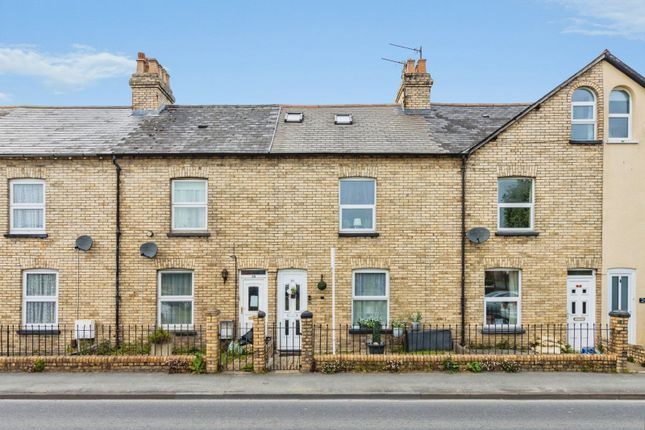 3 bed property, in Newton Road, £170,000
