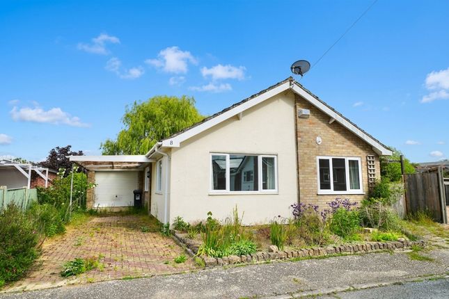 3 bed property, in Williams Way, £300,000