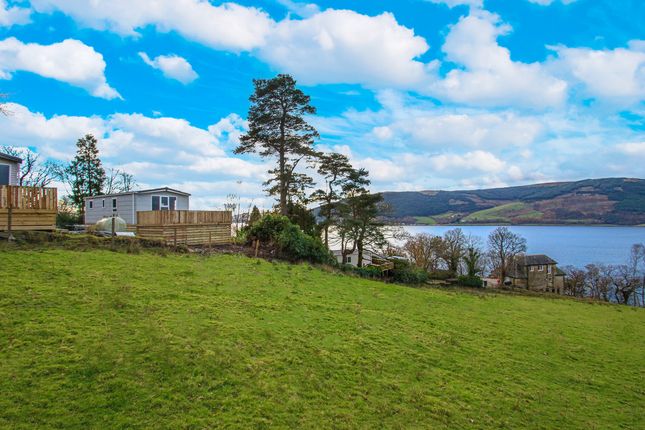 2 bed property, in Holly Twirl, £79,000