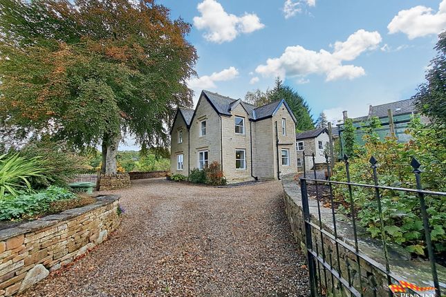 4 bed property, in The Butts, £495,000