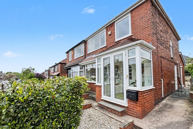3 bed property, in Heathfield Road, £295,000