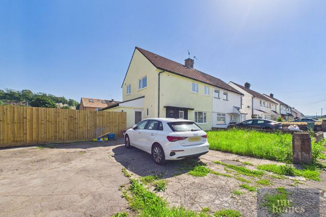 3 bed property, in Heol Pant Y Deri, £235,000