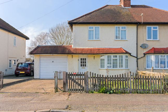 3 bed property, in Frampton Road, £550,000