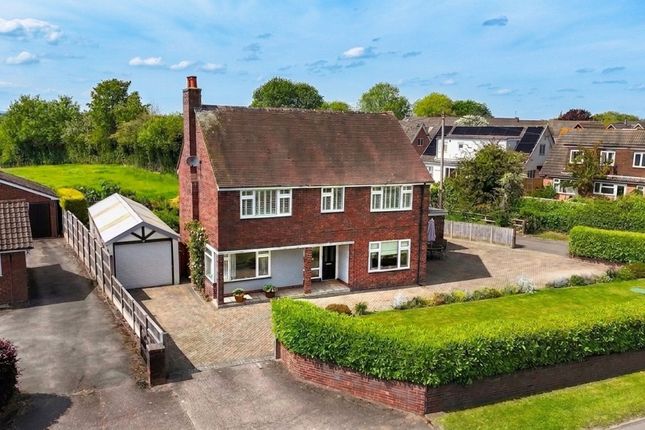 5 bed property, in Whitchurch Road, £699,950