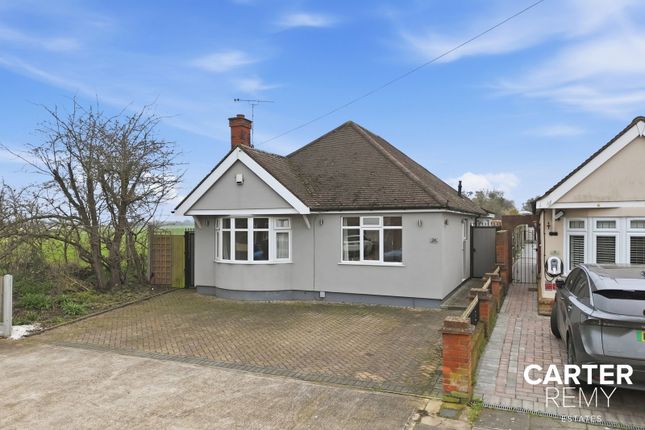 3 bed property, in Fairfield Avenue, £525,000
