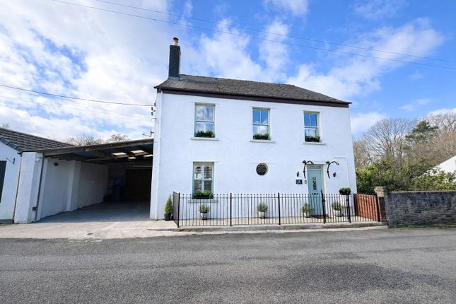 5 bed property, in Bilson, £410,000