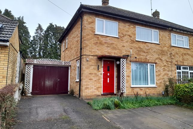 3 bed property, in Leywood Close, £725,000