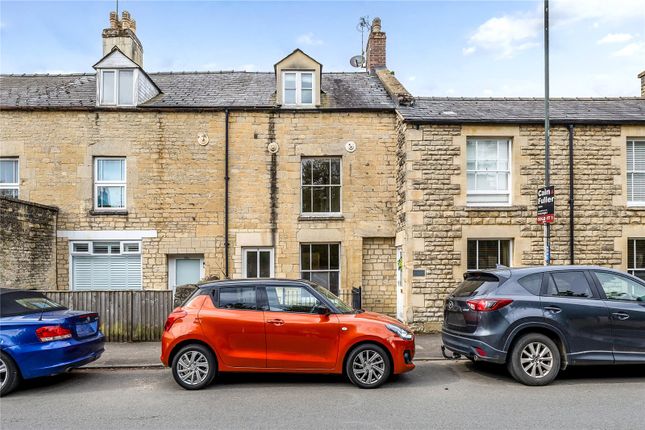 3 bed property, in Watermoor Road, £450,000