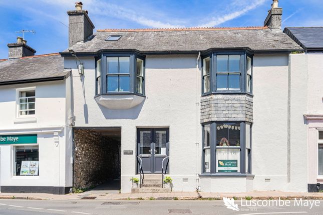 2 bed property, in Fore Street, £475,000