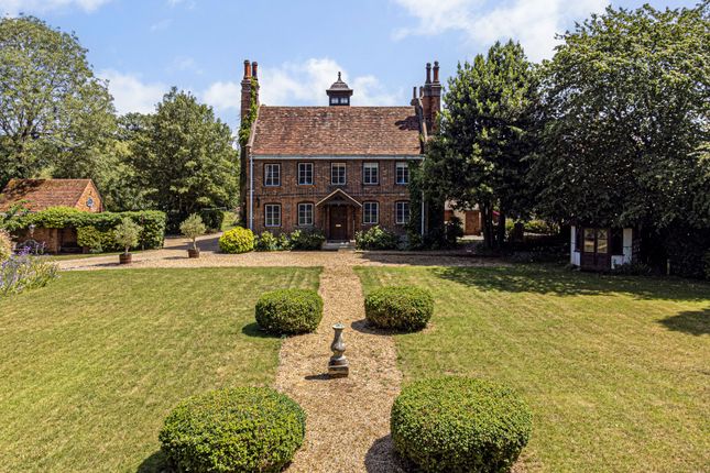 7 bed property, in Brickendon Lane, £3,450,000