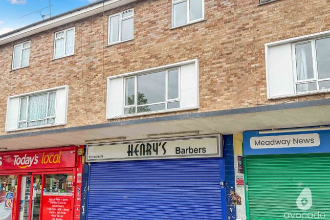 3 bed property, in Meadway Road, £230,000