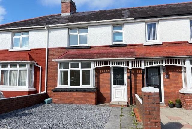 2 bed property, in Furnace Road, £179,000