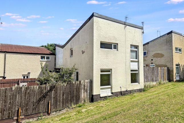 3 bed property, in Braithwaite Road, £55,000