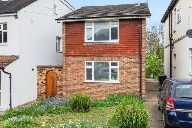 3 bed property, in Dukes Avenue, £600,000
