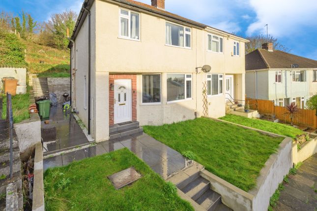 3 bed property, in Wycliffe Road, £230,000