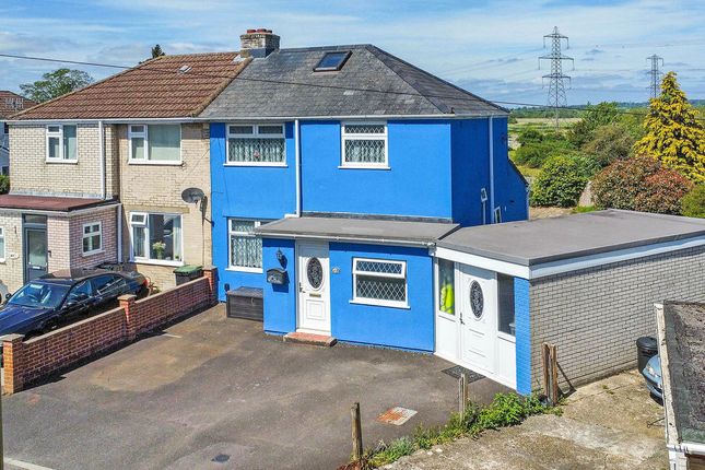 4 bed property, in Causeway Crescent, £350,000