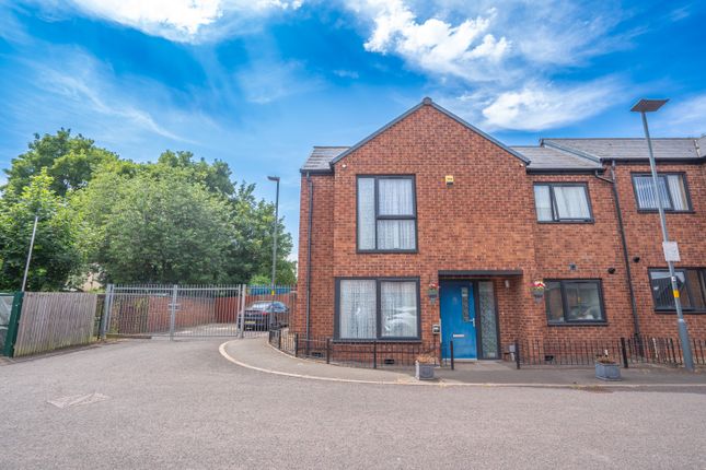 3 bed property, in Invention Avenue, £285,000