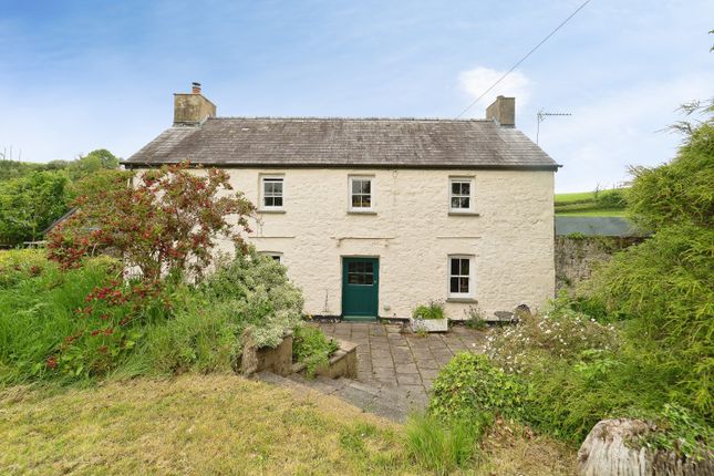 3 bed property, in Cwmfelin Boeth, £675,000