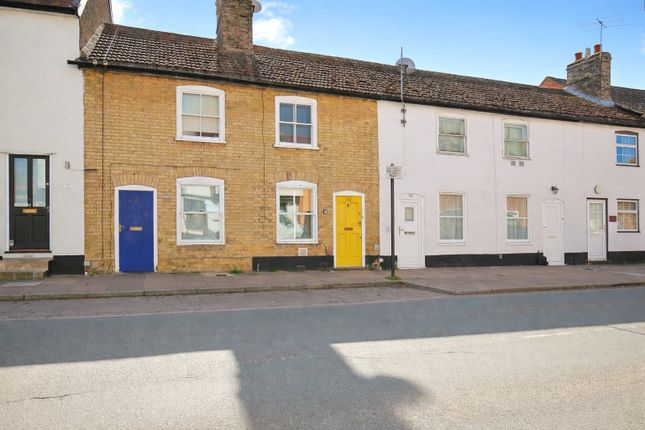 1 bed property, in Eastgate Street, £145,000
