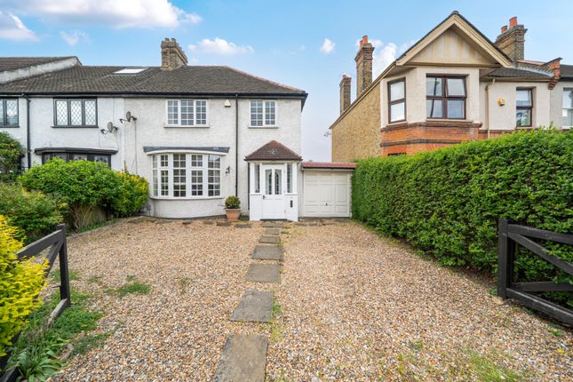 4 bed property, in Westmount Road, £800,000