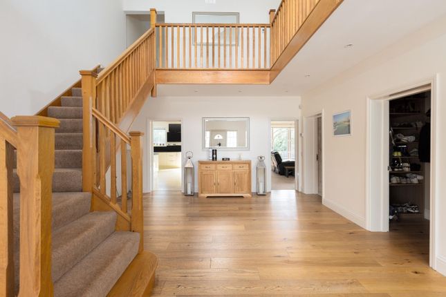 6 bed property, in Mill Lane, £1,100,000