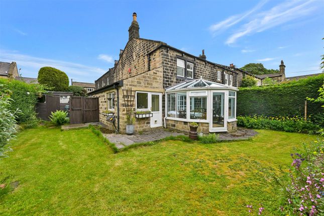 2 bed property, in London Lane, £375,000