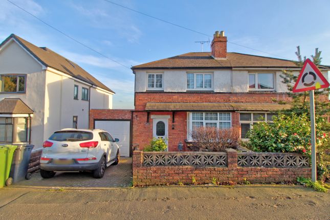 3 bed property, in Wolverley Road, £265,000