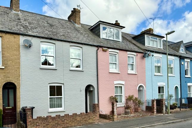 3 bed property, in Western Road, £400,000