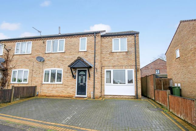 5 bed property, in White Gates, £325,000