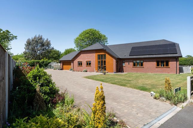 4 bed property, in Back Lane, £750,000