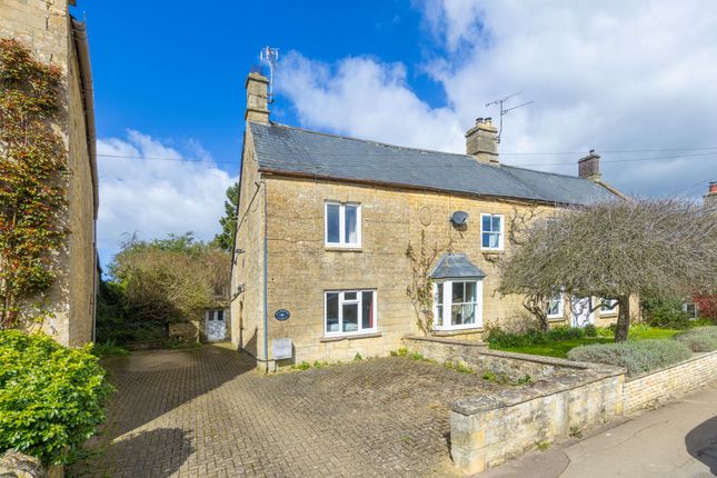 3 bed property, in High Street, £625,000