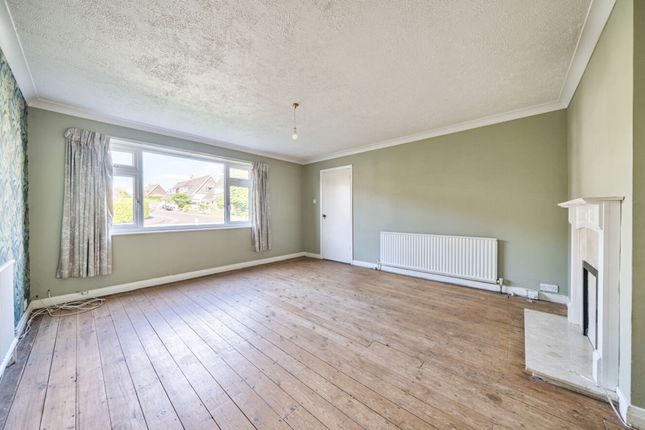 3 bed property, in Mulberry Close, £450,000