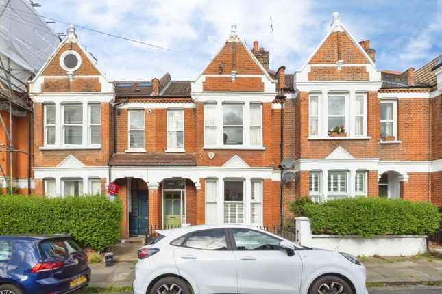 4 bed property, in Moorcroft Road, £1,200,000