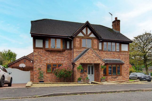 5 bed property, in Tudor Way, £650,000