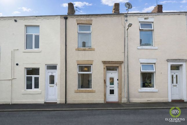2 bed property, in Burton Street, £75,000