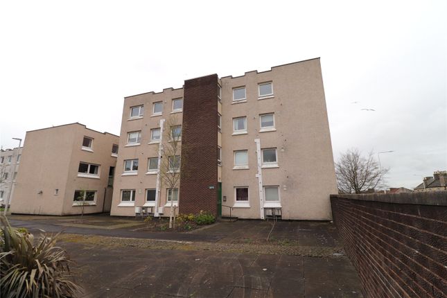 2 bed property, in Caithness Place, £45,000