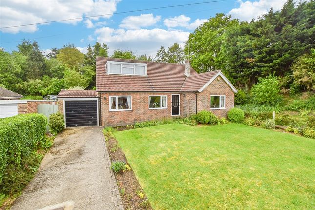 5 bed property, in Gilletts Lane, £850,000