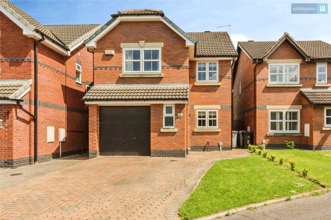 4 bed property, in Glendale Close, £310,000