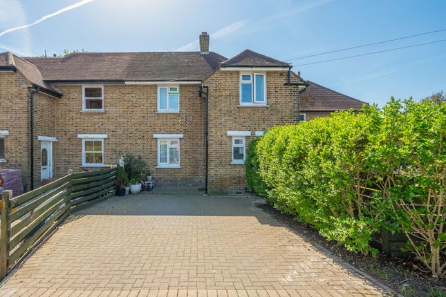 3 bed property, in Dawes Avenue, £700,000