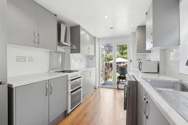 5 bed property, in Westwood Road, £633,000