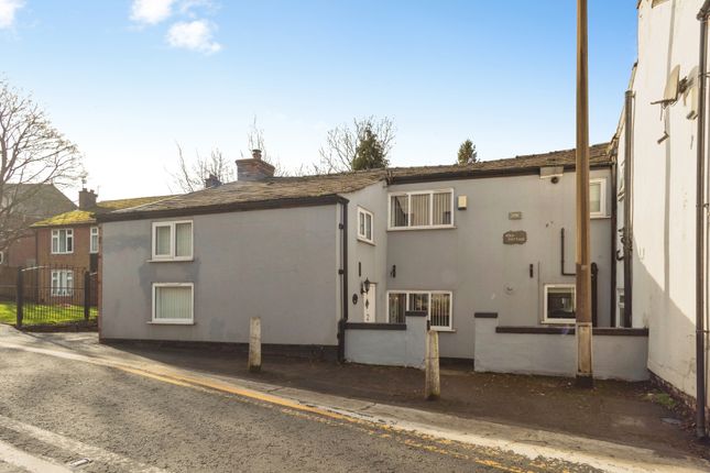 3 bed property, in Newmarket Road, £240,000