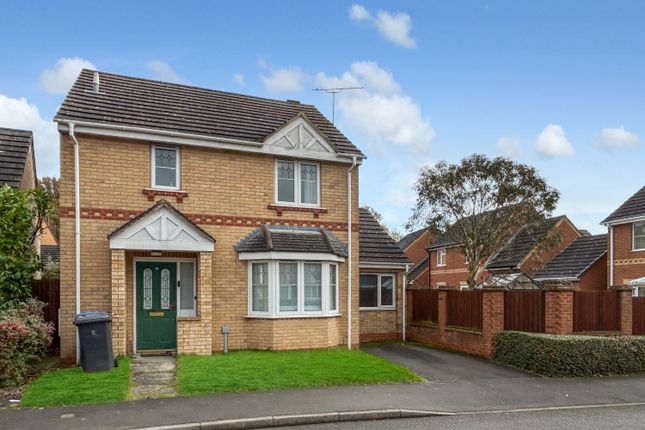 3 bed property, in Hallgate Close, £290,000