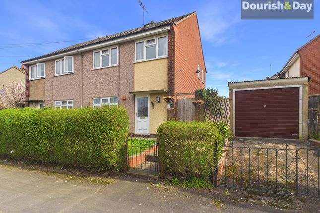 3 bed property, in Swinburne Close, £170,000