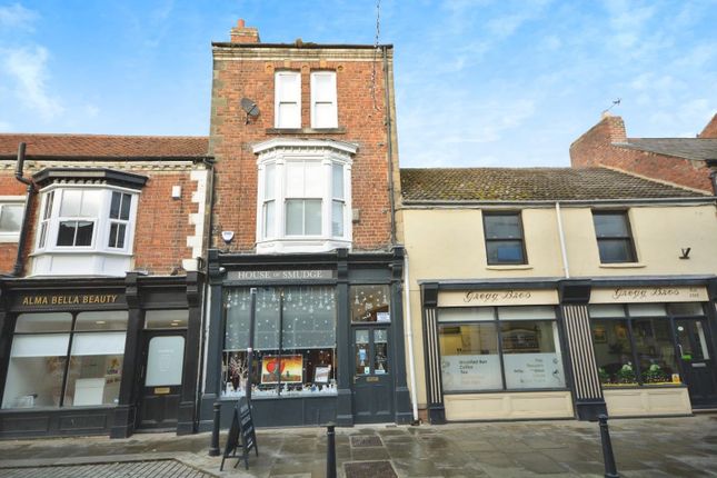 2 bed property, in North Bondgate, £125,000