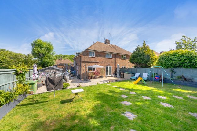3 bed property, in Queens Road, £575,000