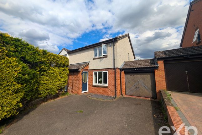 3 bed property, in Murrain Drive, £350,000