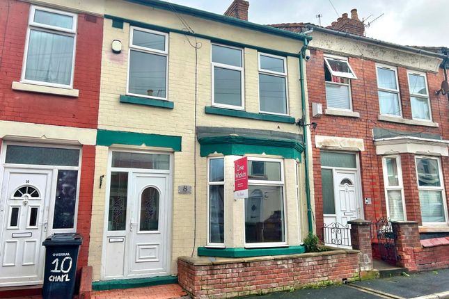 3 bed property, in Charlecombe Street, £120,000